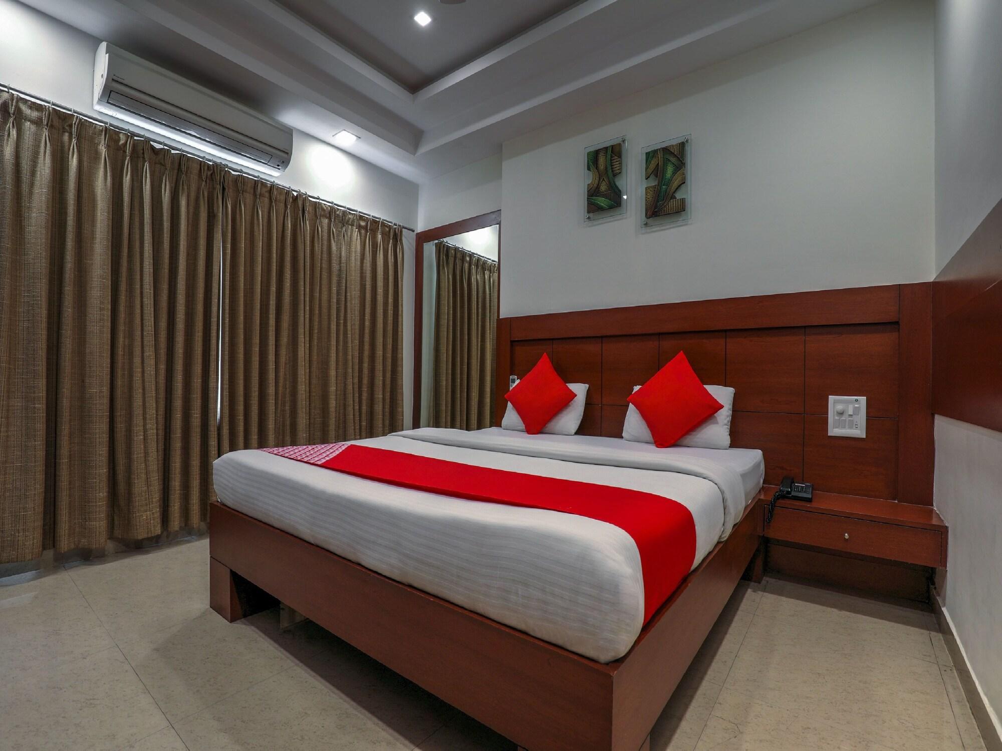 Treebo Trend Hotel Jp Plaza Nampally Гайдарабад Екстер'єр фото