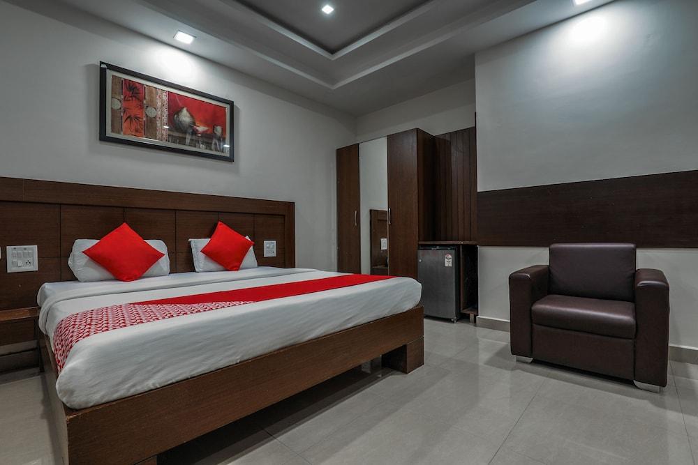 Treebo Trend Hotel Jp Plaza Nampally Гайдарабад Екстер'єр фото