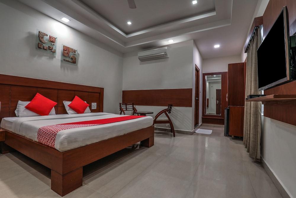 Treebo Trend Hotel Jp Plaza Nampally Гайдарабад Екстер'єр фото