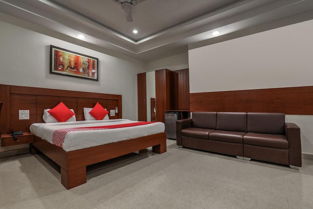 Treebo Trend Hotel Jp Plaza Nampally Гайдарабад Екстер'єр фото