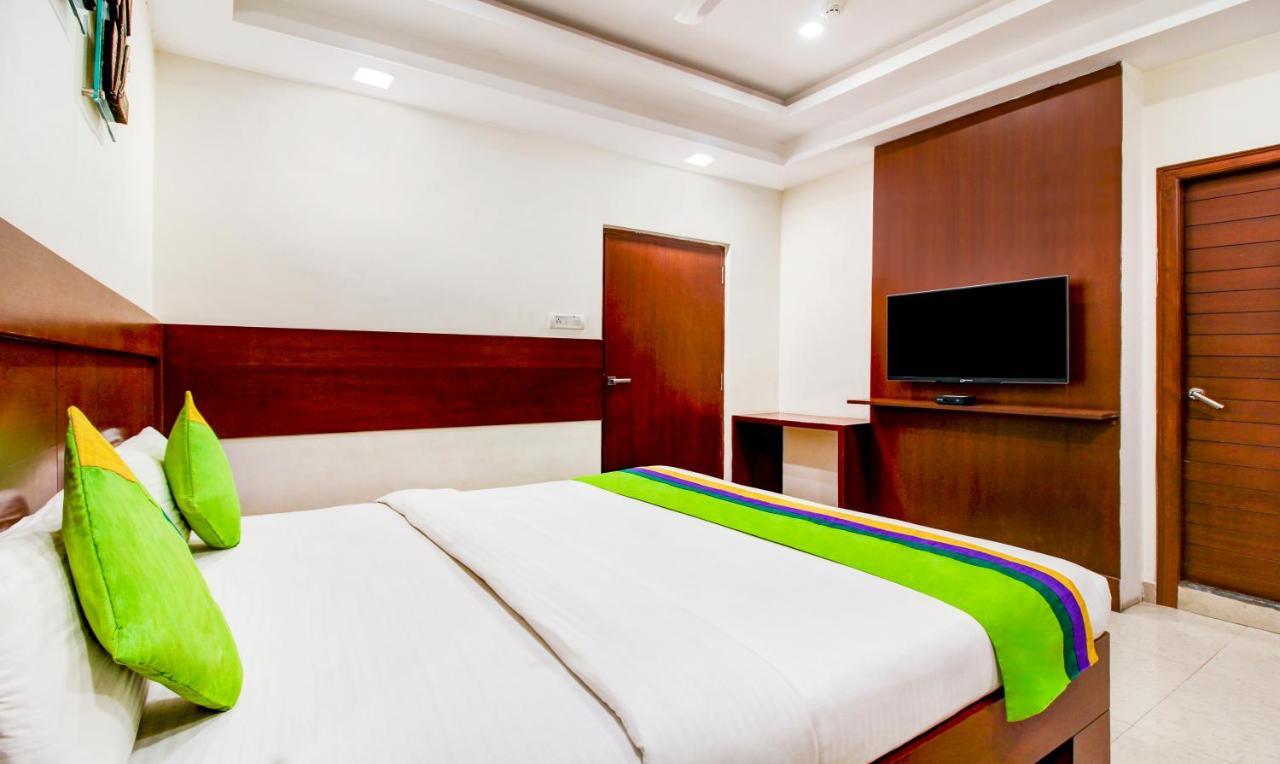 Treebo Trend Hotel Jp Plaza Nampally Гайдарабад Екстер'єр фото