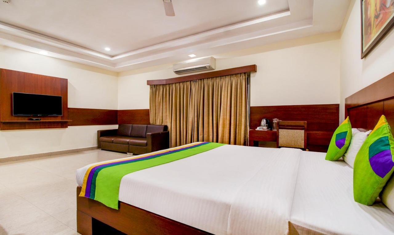 Treebo Trend Hotel Jp Plaza Nampally Гайдарабад Екстер'єр фото
